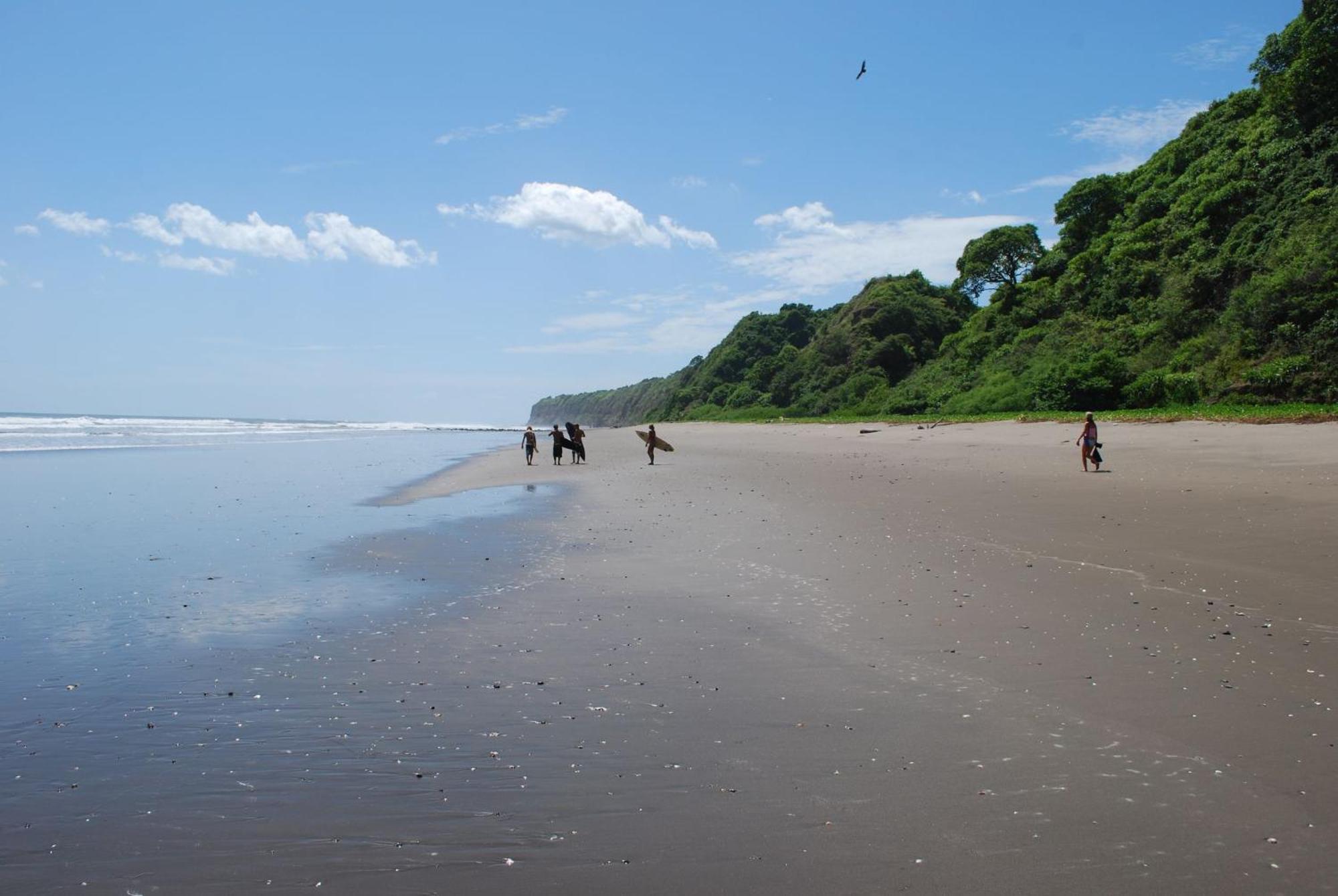 Redwood Beach Resort Mechapa エクステリア 写真