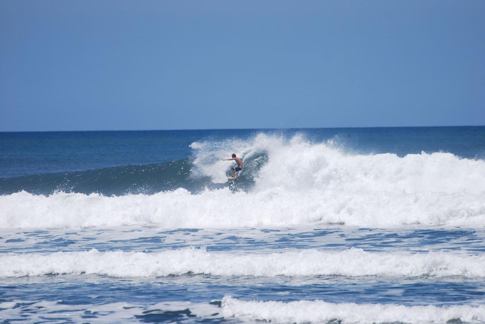 Redwood Beach Resort Mechapa エクステリア 写真