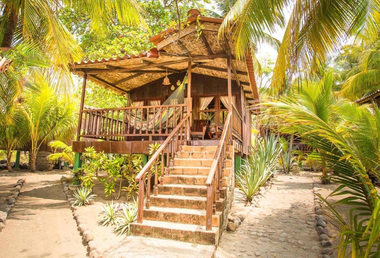Redwood Beach Resort Mechapa エクステリア 写真